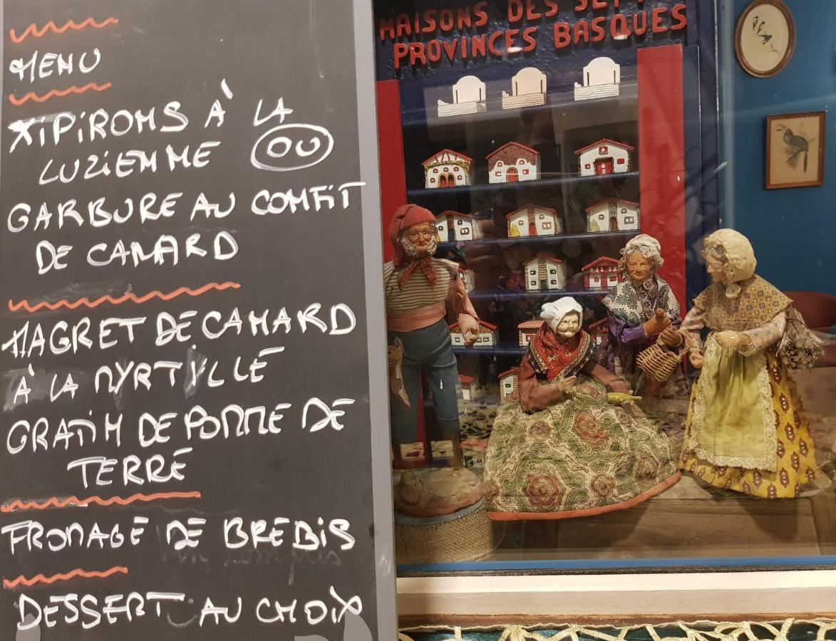 Hotel Pyrenees Atlantique Saint-Pée-sur-Nivelle Екстериор снимка