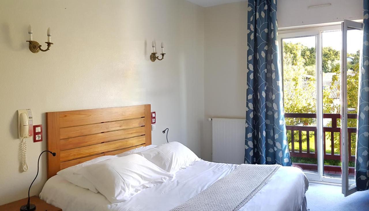 Hotel Pyrenees Atlantique Saint-Pée-sur-Nivelle Екстериор снимка